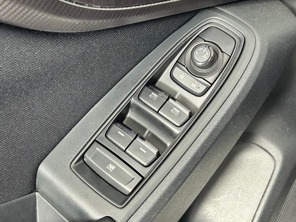 Used 2018 Subaru Impreza 2.0i Sport image 33