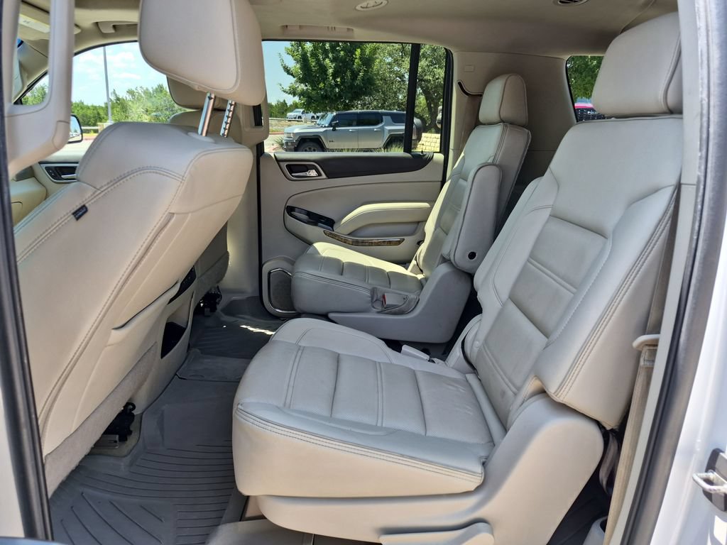 Used 2017 GMC Yukon XL Denali w/ Open Road Package AWD/4WD image 37