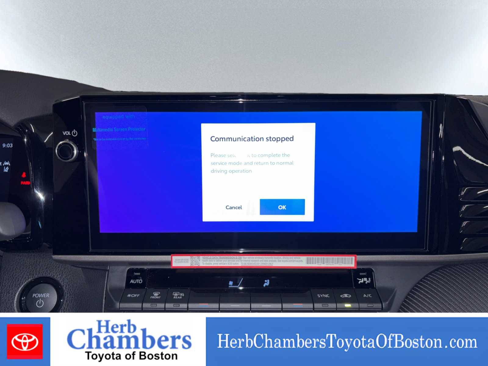 Used 2026 Toyota Camry SE w/ Multimedia Upgrade Package FWD image 13