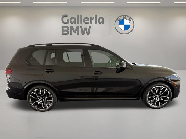 Certified 2026 BMW X7 xDrive40i w/ M Sport Package AWD/4WD image 10