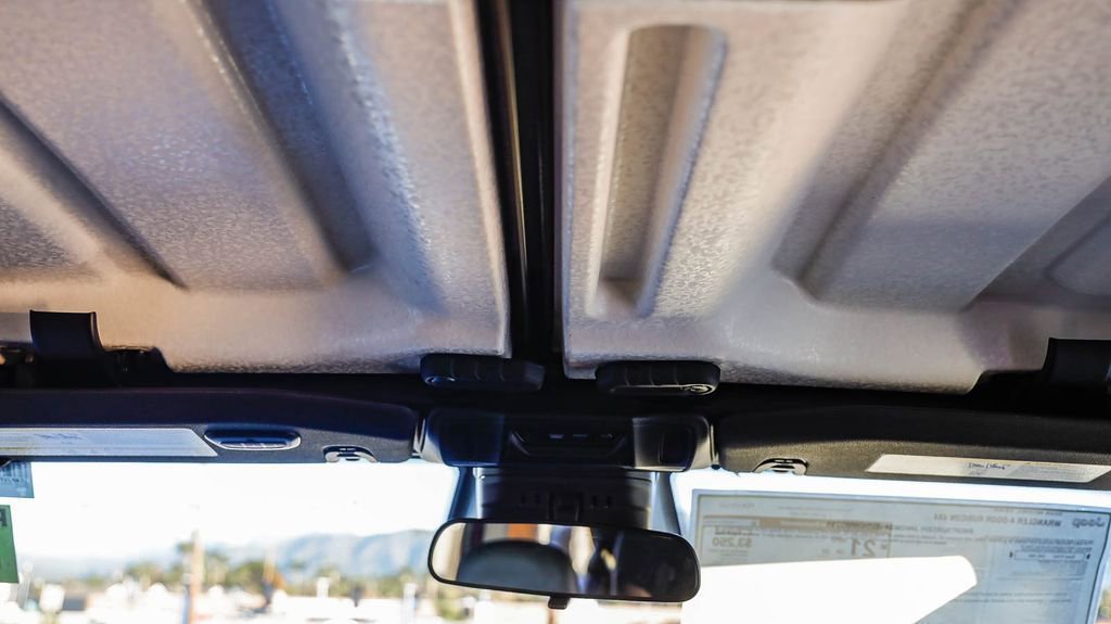 New 2026 Jeep Wrangler Unlimited Rubicon image 17