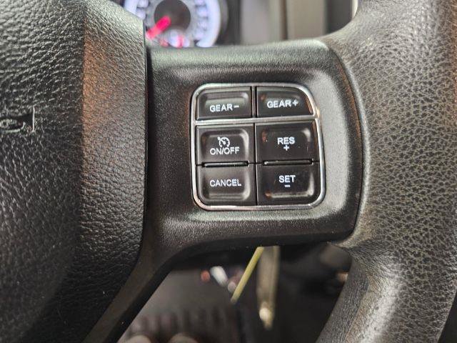 Used 2019 RAM 1500 Classic SLT image 12