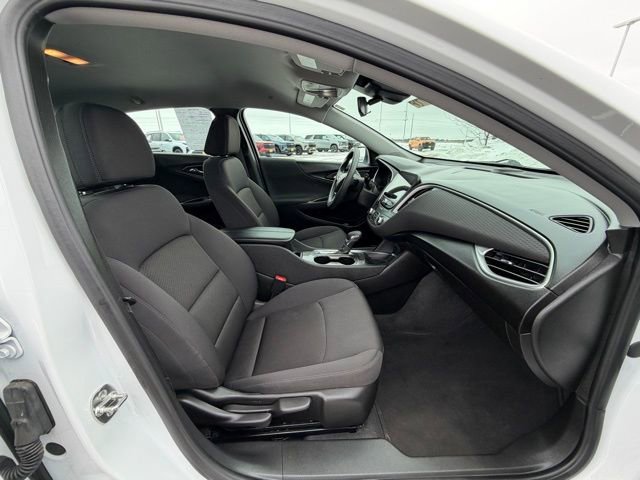 Used 2025 Chevrolet Malibu LT image 20