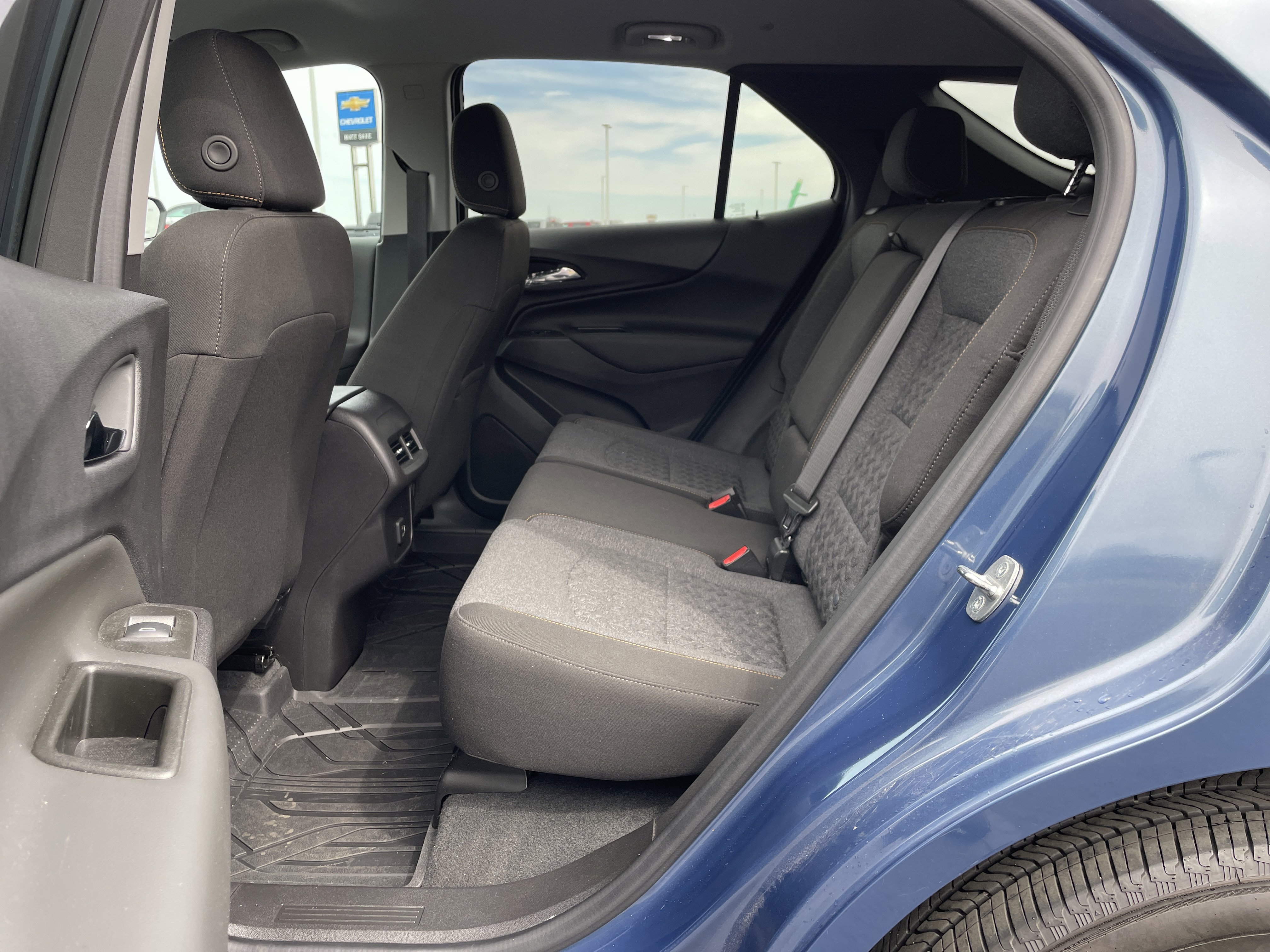 Certified 2024 Chevrolet Equinox LT w/ LPO, Floor Liner Package AWD/4WD image 21