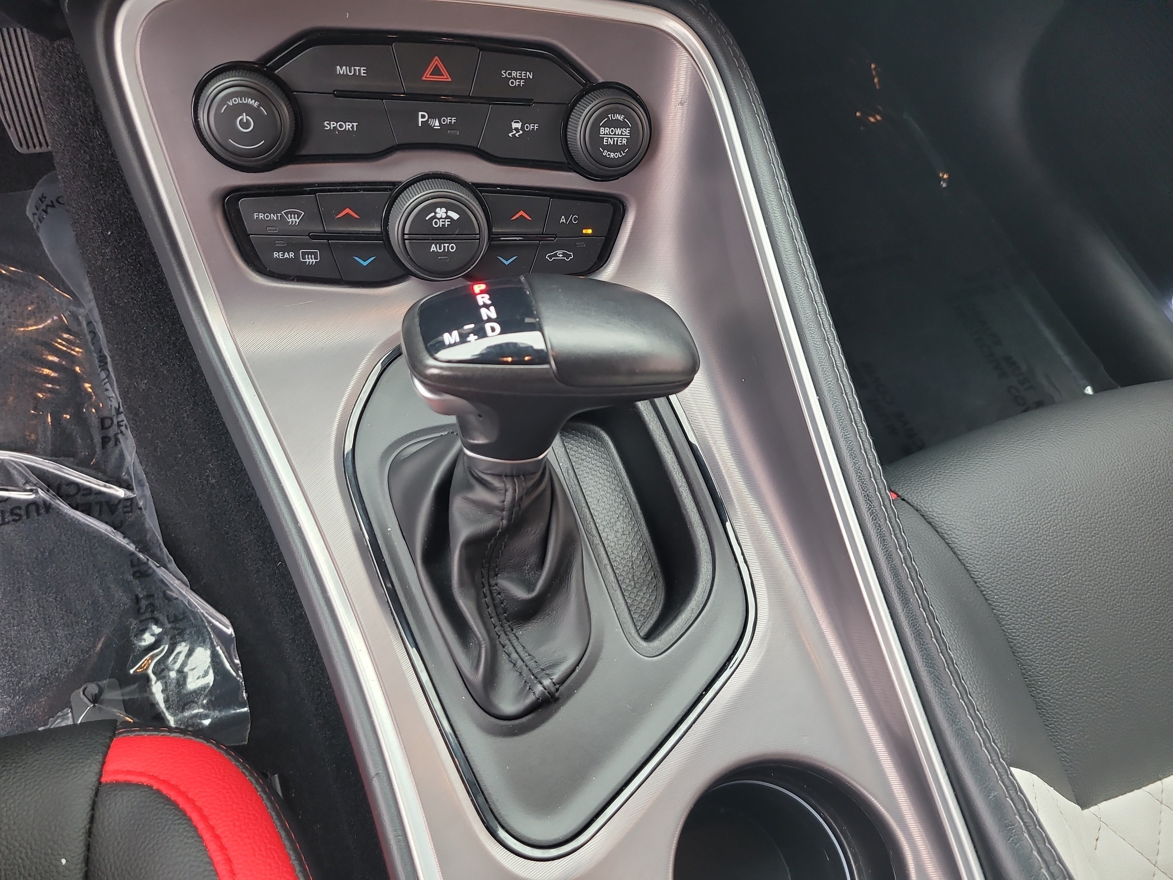Used 2022 Dodge Challenger GT w/ Blacktop Package RWD image 21