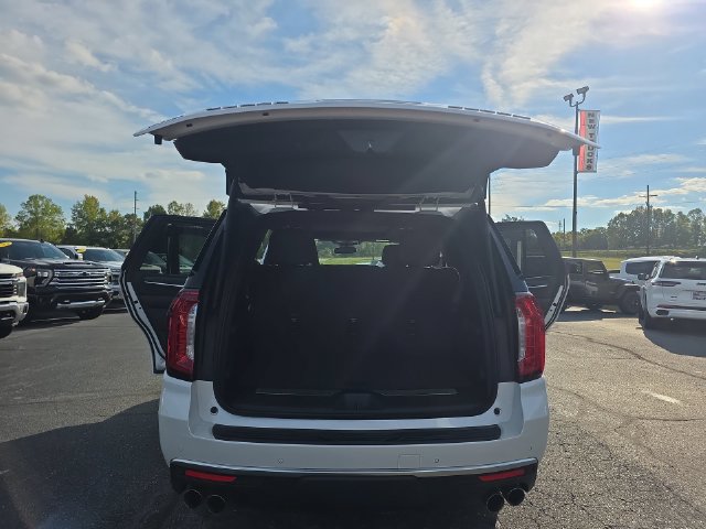 Used 2024 GMC Yukon Denali AWD/4WD image 14
