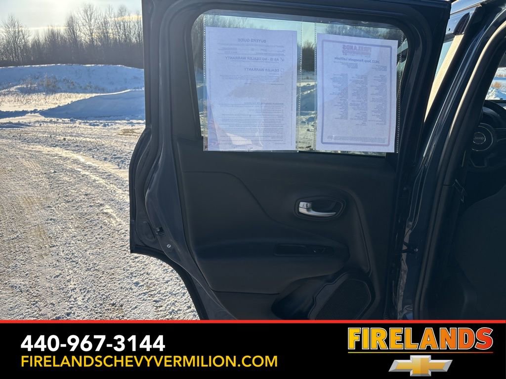 Used 2022 Jeep Renegade Latitude w/ Convenience Group image 35