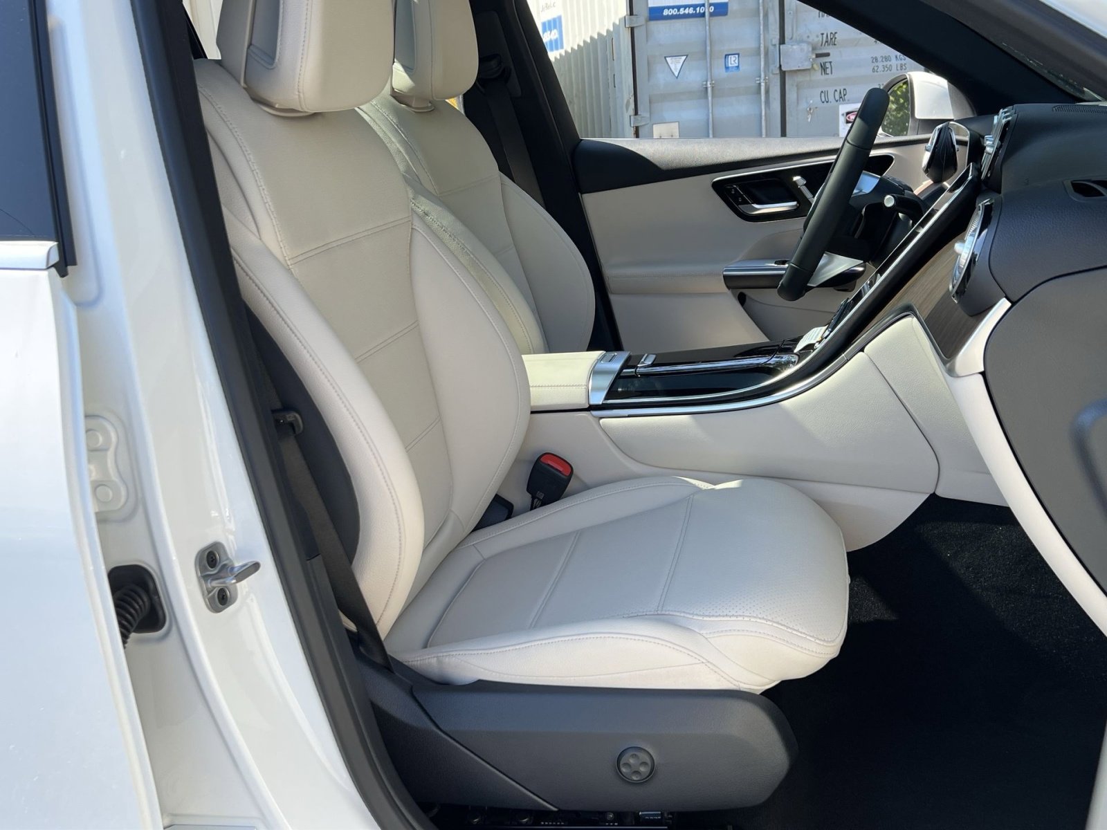 New 2026 Mercedes-Benz GLC 300 4MATIC image 26