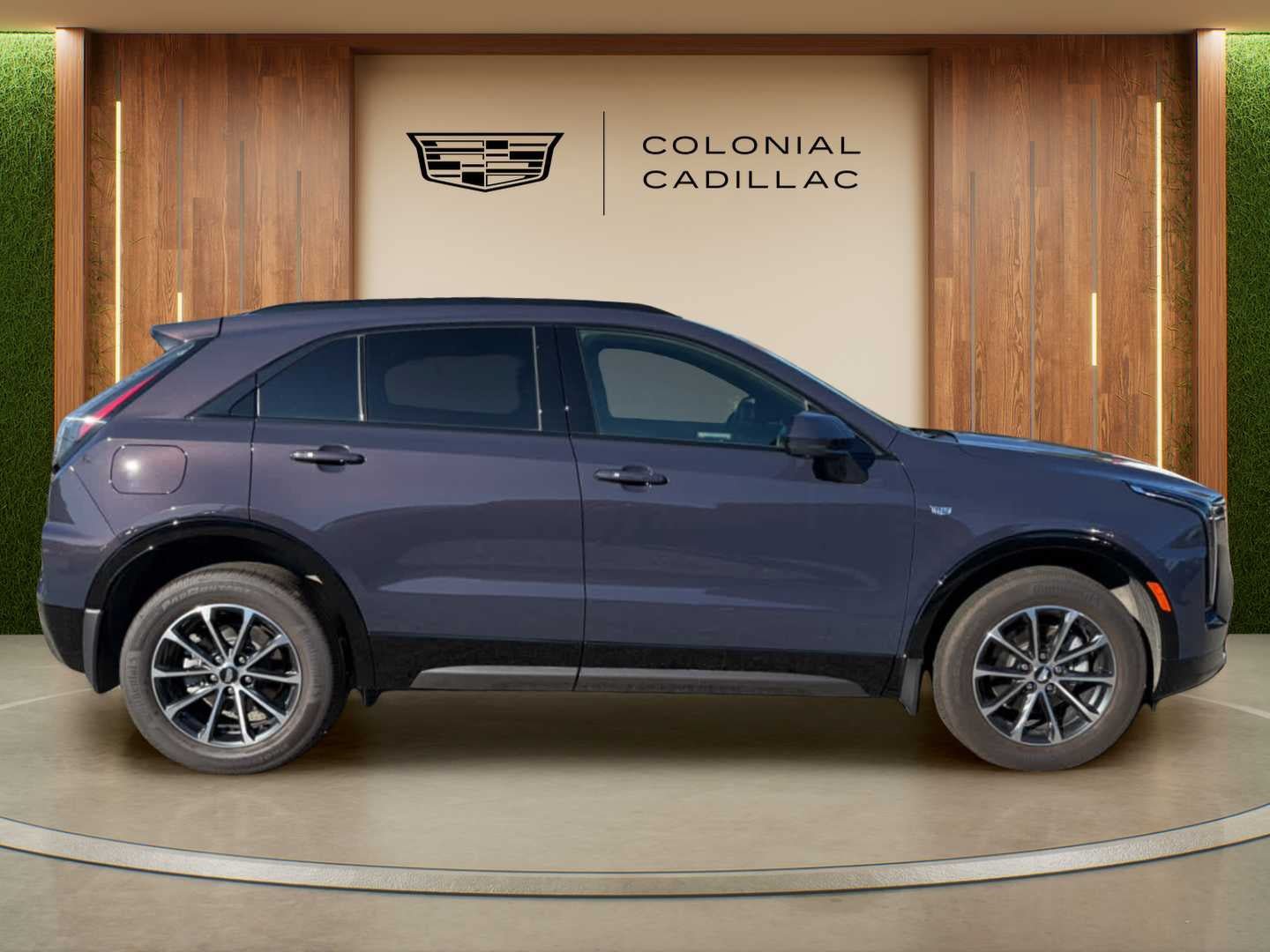 Used 2025 Cadillac XT4 Sport w/ Technology Package AWD/4WD image 11