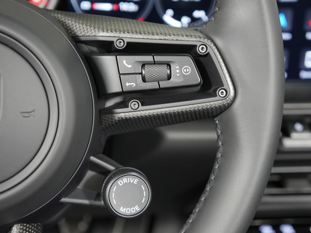 Certified 2022 Porsche 911 Carrera GTS RWD image 35