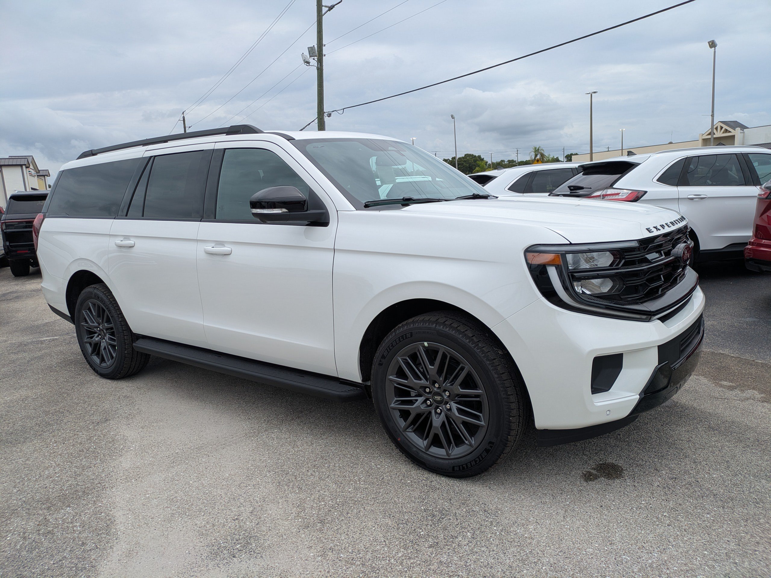 New 2026 Ford Expedition Max Platinum w/ Stealth Appearance Package AWD/4WD image 2