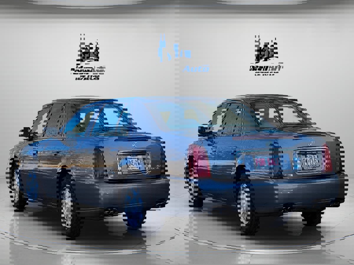 Used 2002 Cadillac De Ville w/ Comfort/Convenience Pkg image 7