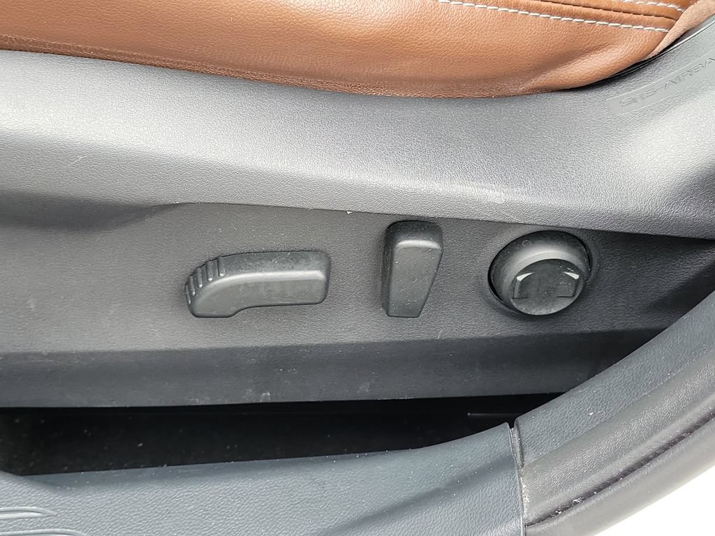 Used 2022 Subaru Outback Touring XT AWD/4WD image 22