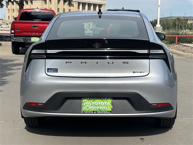 New 2026 Toyota Prius Plug-In Hybrid FWD image 5
