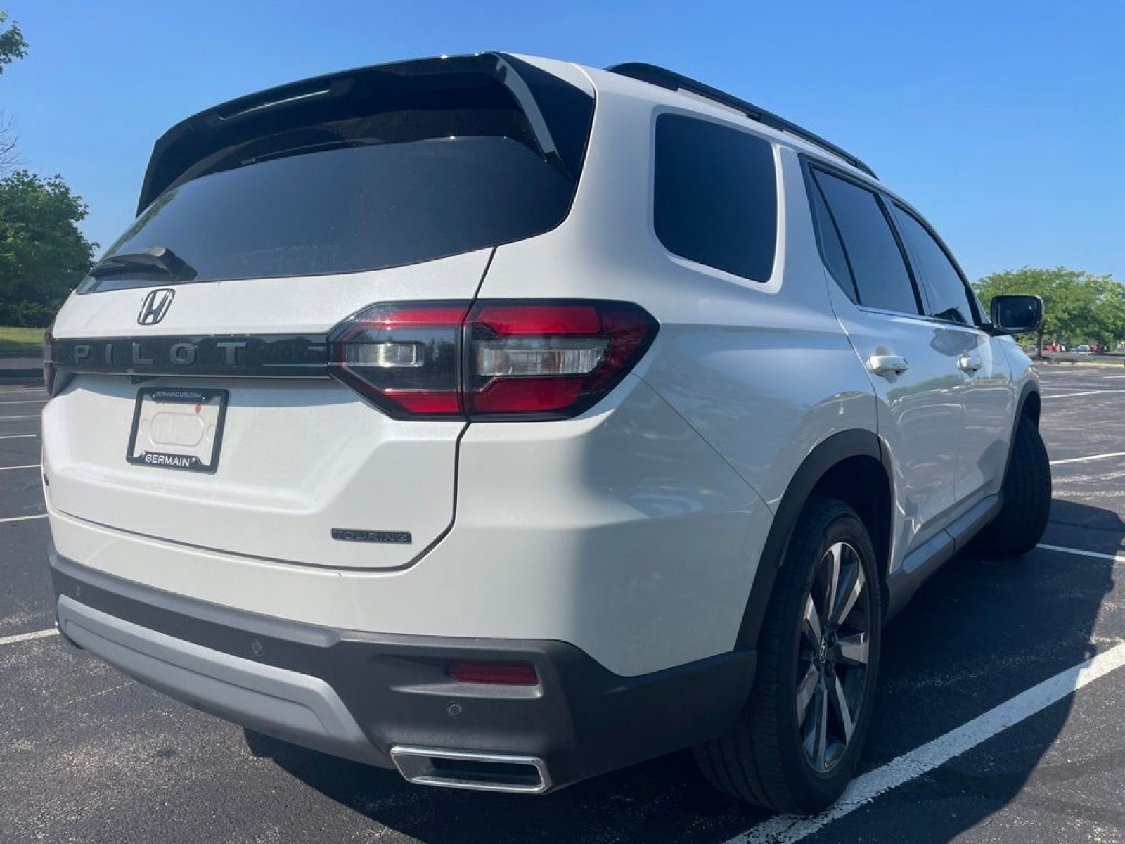 Certified 2024 Honda Pilot Touring image 6