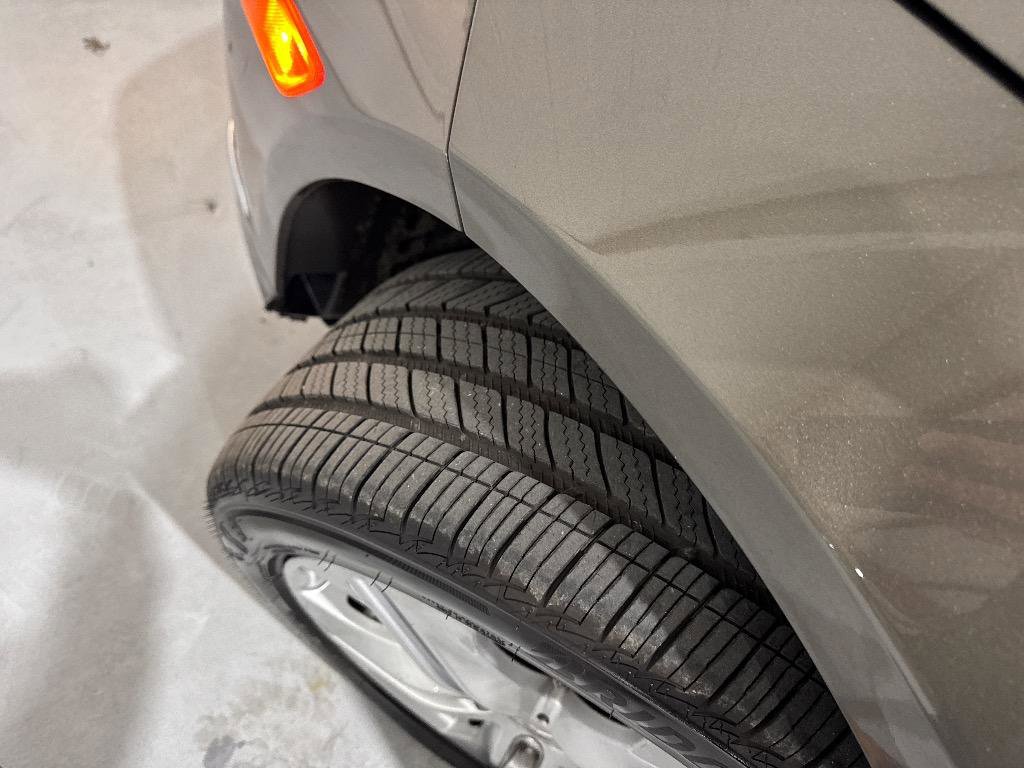 Used 2011 Mercedes-Benz E 350 Sedan image 71