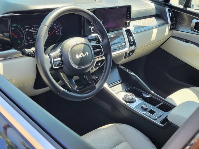 Used 2023 Kia Sorento EX FWD image 5