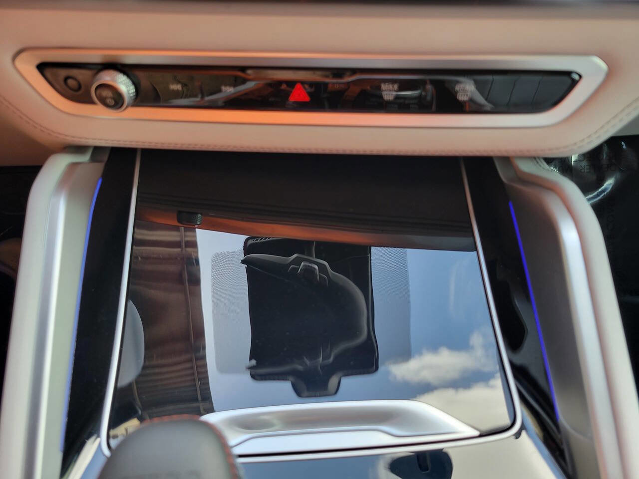 Used 2026 BMW X6 M Competition w/ Executive Package image 28