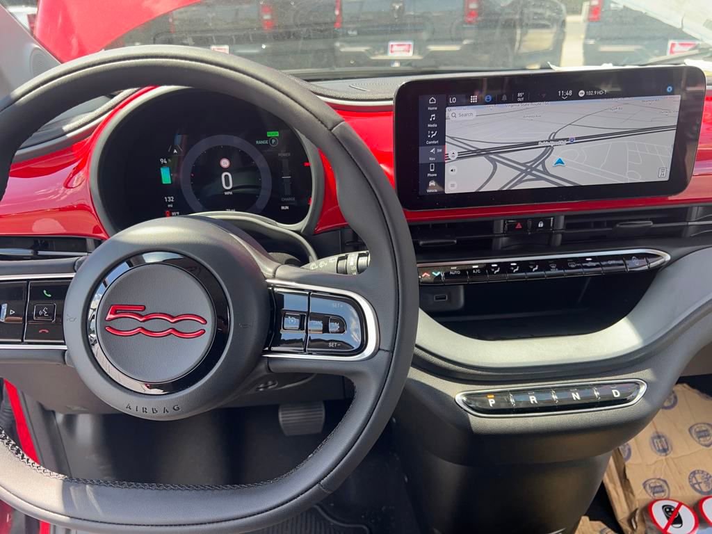 New 2024 FIAT 500 e (RED) image 2
