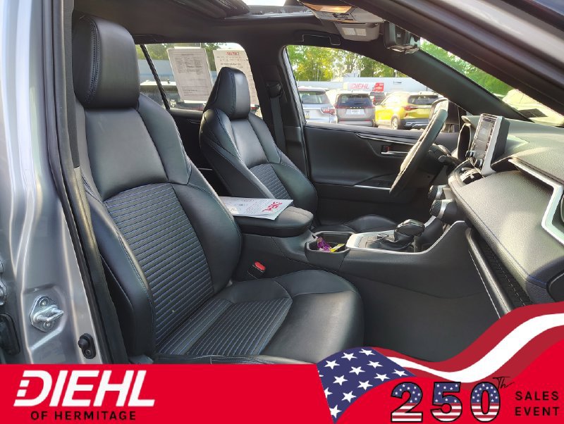 Used 2019 Toyota RAV4 XSE w/ Carpet Mat Package AWD/4WD image 24