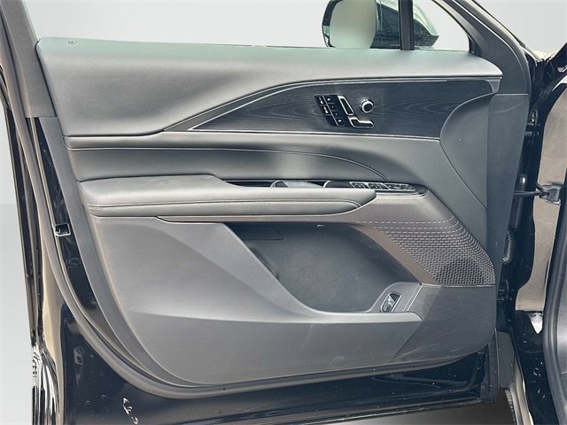 New 2026 Cadillac Lyriq Sport image 8