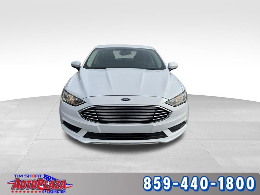 Used 2018 Ford Fusion SE w/ Fusion SE Technology Package image 8