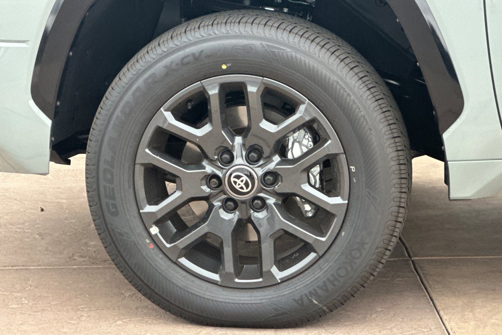 New 2026 Toyota Tundra Platinum AWD/4WD image 33