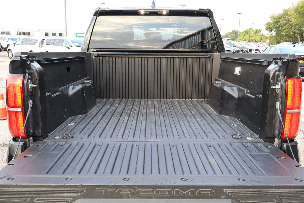 Used 2024 Toyota Tacoma TRD Off-Road image 14