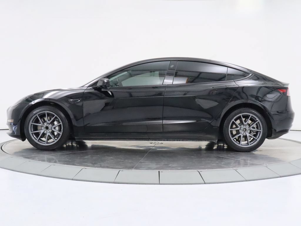 Used 2022 Tesla Model 3 Long Range AWD/4WD image 2