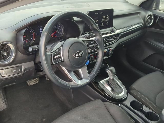 Used 2019 Kia Forte S w/ S Premium Package image 2