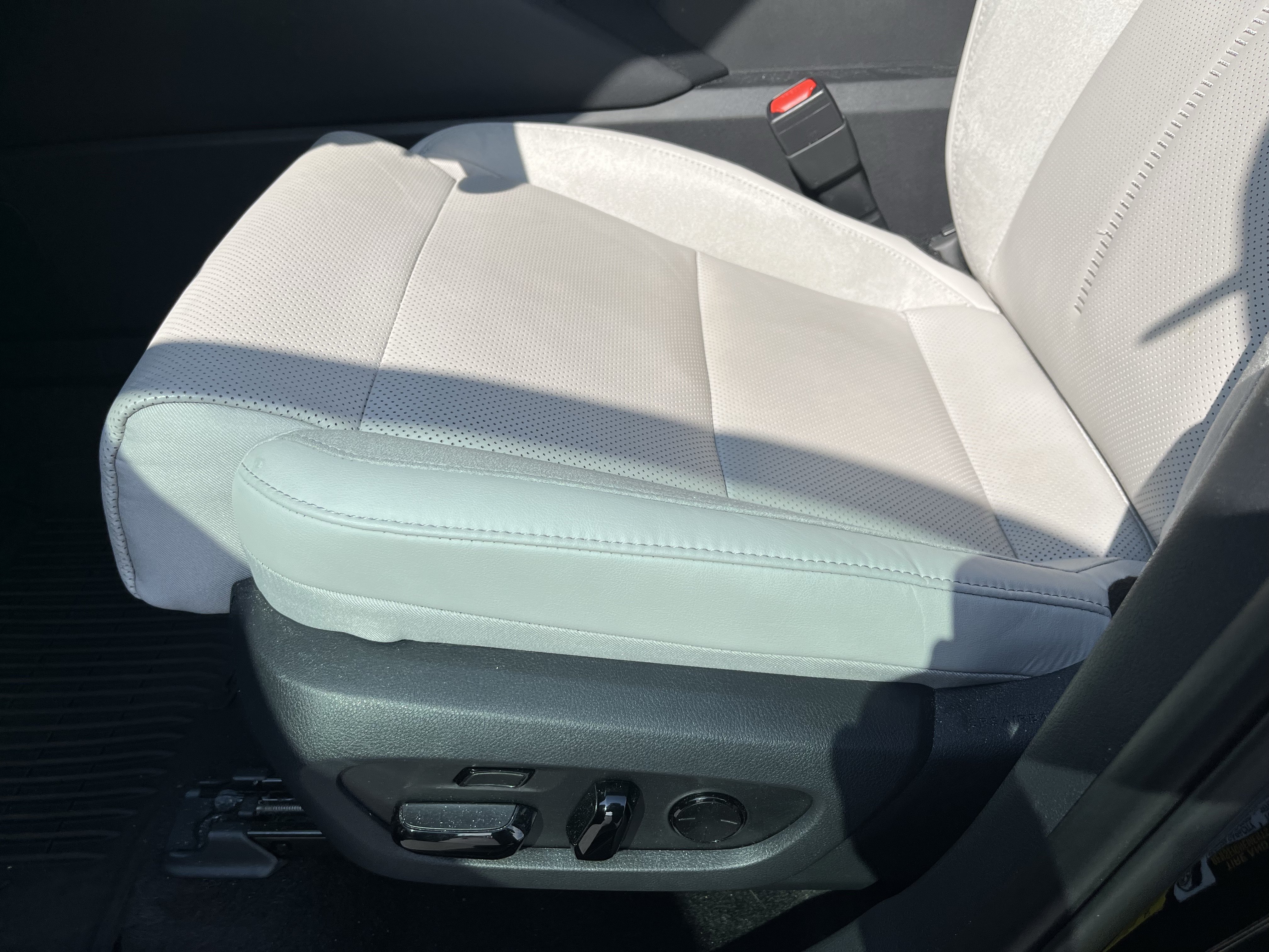 Used 2025 Lexus TX 350 AWD w/ Technology Package image 18