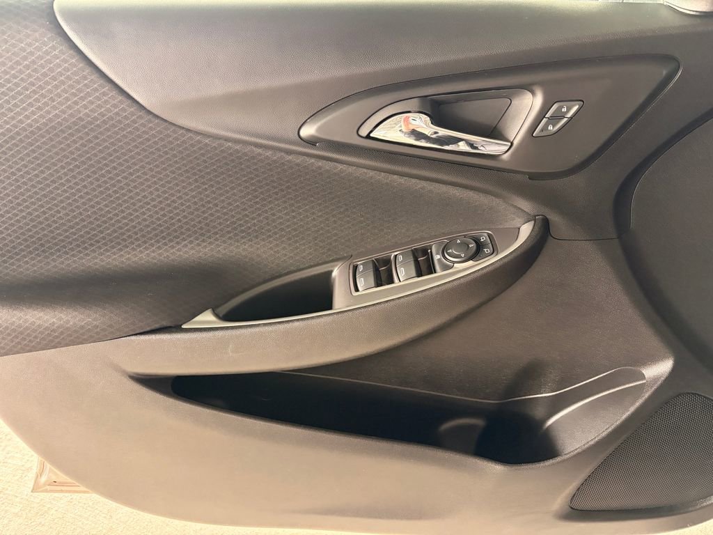 Used 2024 Chevrolet Malibu RS w/ LPO, Floor Liner Package FWD image 29