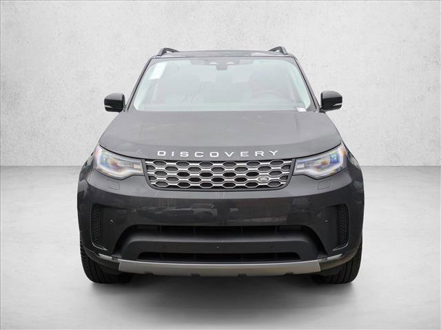 New 2026 Land Rover Discovery S image 6