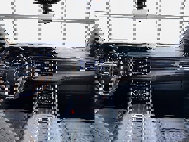 Used 2021 GMC Yukon Denali w/ Denali Ultimate Package image 19