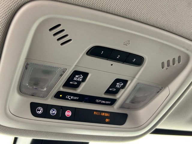 Used 2018 Chevrolet Traverse LT AWD/4WD image 38