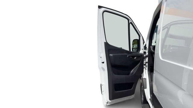 Used 2023 Mercedes-Benz Sprinter 2500 image 12