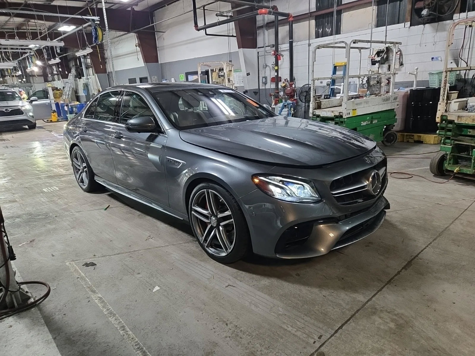 Used 2019 Mercedes-Benz E 63 AMG S image 14