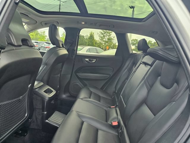 Used 2024 Volvo XC60 T8 Core AWD/4WD image 23