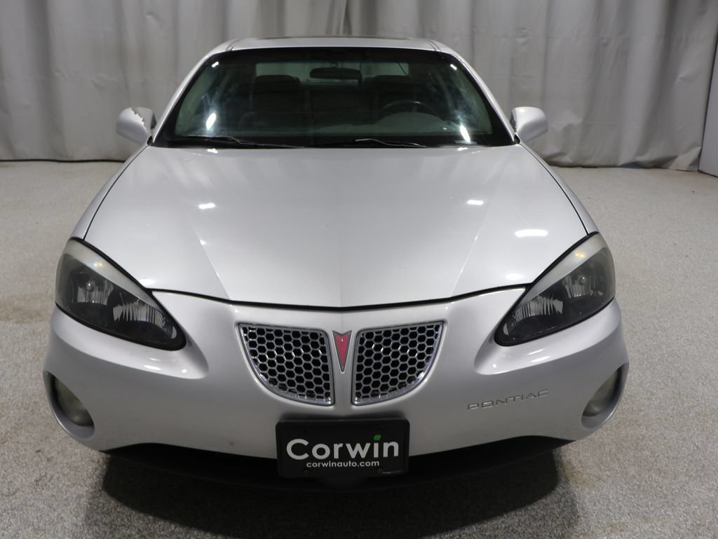 Used 2004 Pontiac Grand Prix GT2 w/ GT Sport Appearance Package FWD image 12