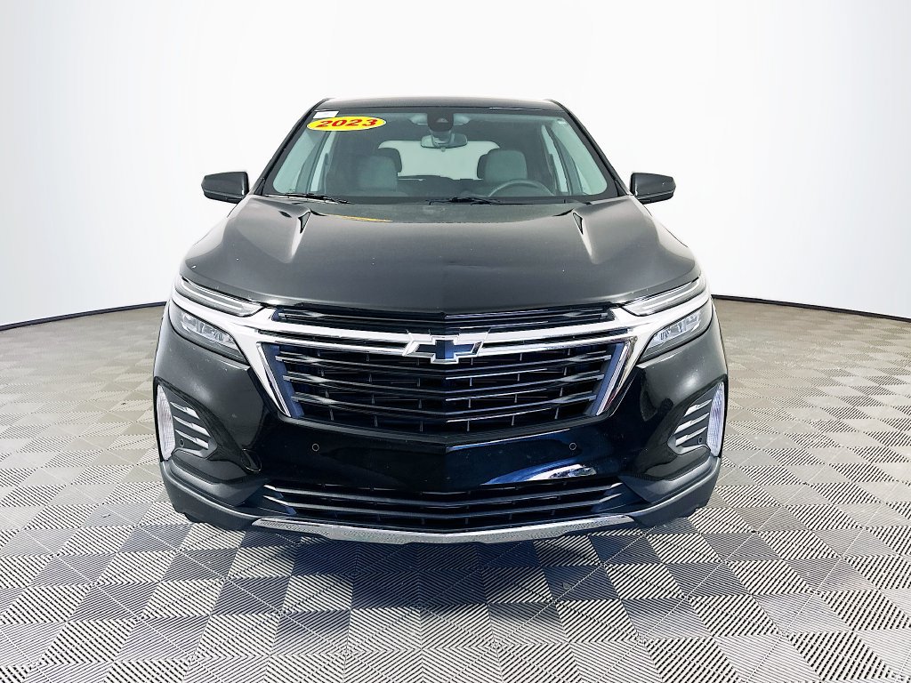 Used 2023 Chevrolet Equinox LT FWD image 4