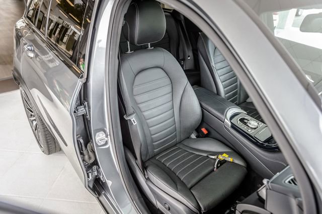 Used 2018 Mercedes-Benz GLC 43 AMG 4MATIC image 48