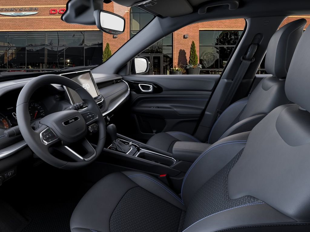 New 2026 Jeep Compass Latitude image 22