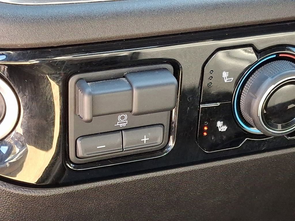 Certified 2024 Chevrolet Silverado 2500 LTZ image 26