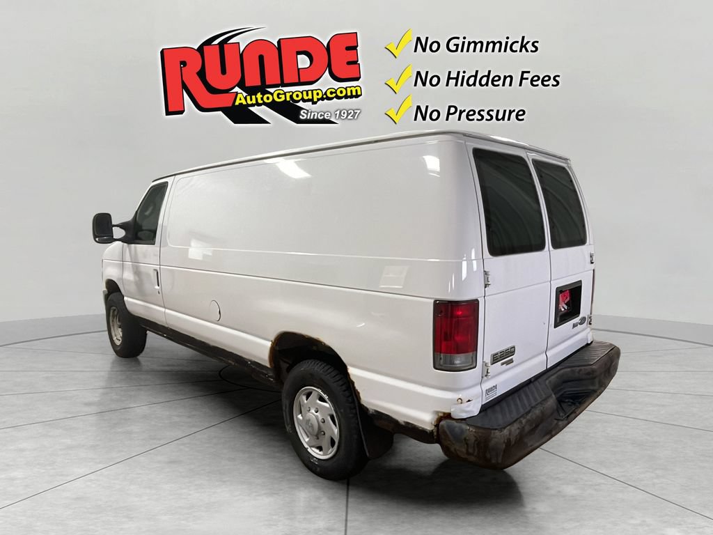 Used 2011 Ford E-250 and Econoline 250 w/ Commercial Cargo Van Pkg RWD image 4
