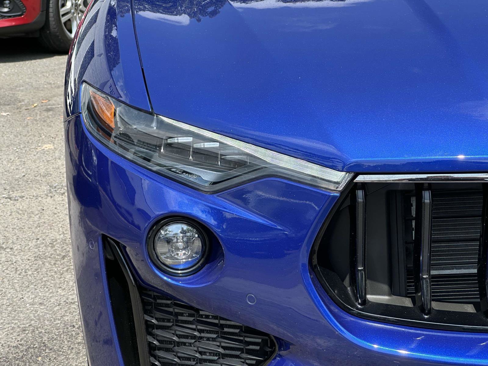 Used 2022 Maserati Levante Modena AWD/4WD image 9