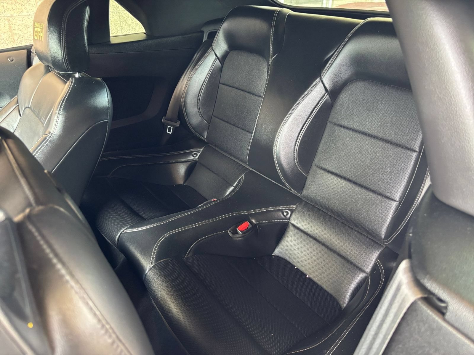 Used 2022 Ford Mustang GT Premium w/ GT Performance Package RWD image 26