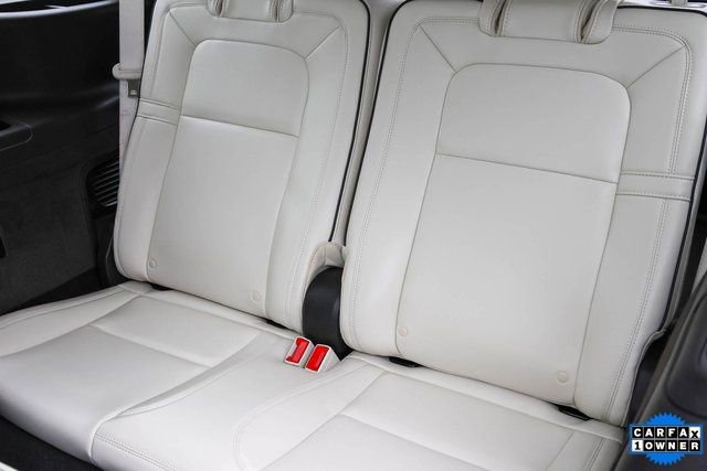 Used 2023 Lincoln Aviator Black Label w/ Class IV Trailer Tow Package image 17