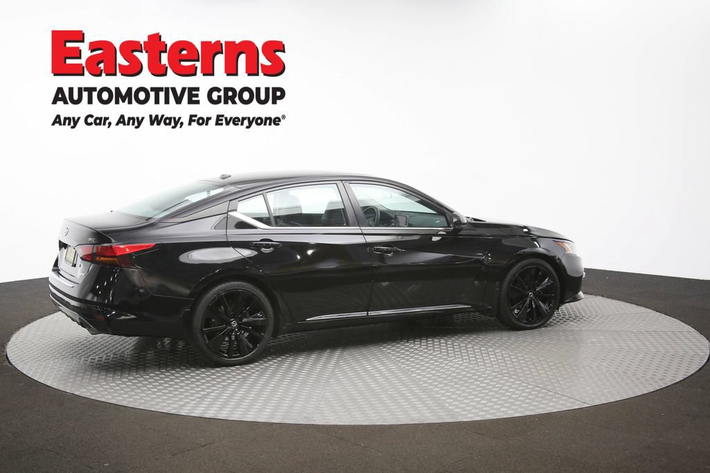 Used 2022 Nissan Altima 2.0 SR FWD image 43