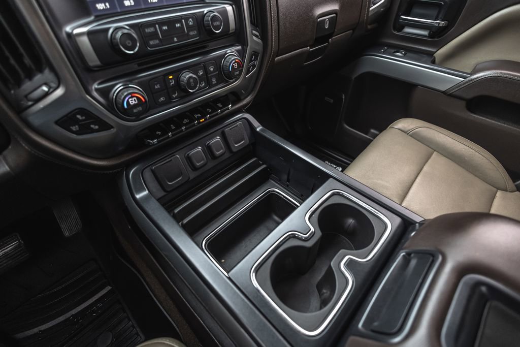 Used 2015 Chevrolet Silverado 2500 LTZ w/ LTZ Plus Package AWD/4WD image 22