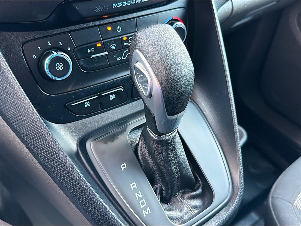 Used 2023 Ford Transit Connect XL image 16